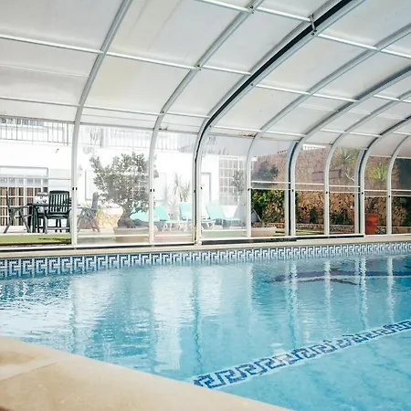 Dii House - Moradia Bi-familiar Com Piscina Aquecida Ferienhaus