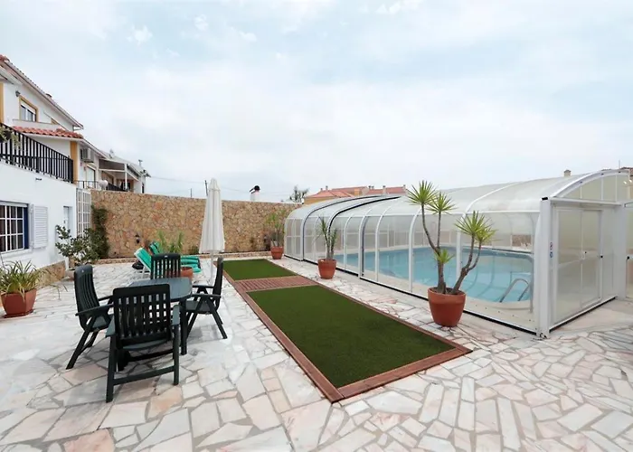 Dii House - Moradia Bi-familiar Com Piscina Aquecida Ferienhaus