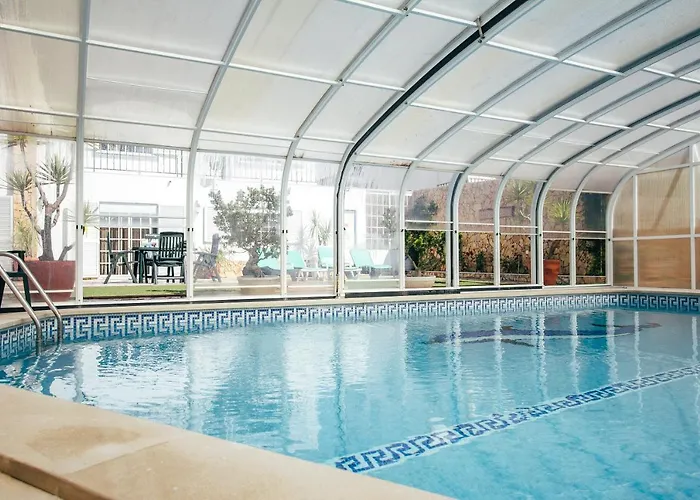 Dii House - Moradia Bi-familiar Com Piscina Aquecida Ferienhaus