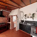 Holiday home Dii Beach House-Piscina Coberta Aquecida 28-32º C - Privada Torres Vedras