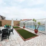 Dii Beach House-Piscina Coberta Aquecida 28-32º C - Privada Holiday home