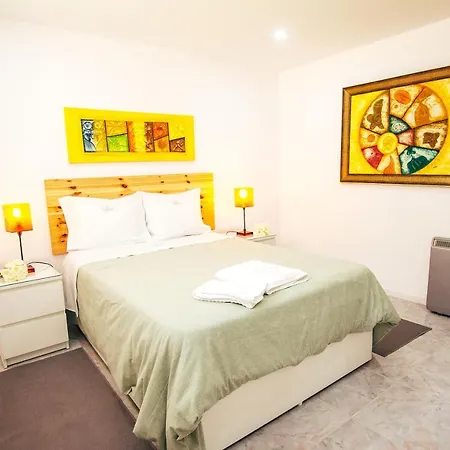 Dii House - Moradia Bi-familiar Com Piscina Aquecida Nyaraló Torres Vedras