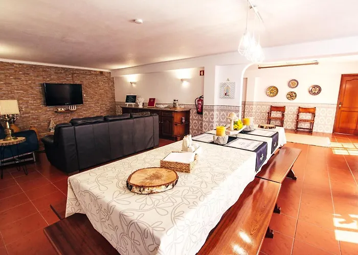 Hébergement de vacances Dii House - Moradia Bi-familiar Com Piscina Aquecida *